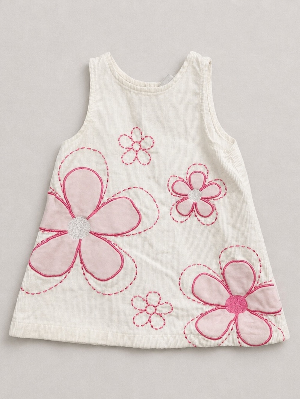 Parisian bebe White Corduroy jumper dress with Pink Flower Appliqués size 18 mon